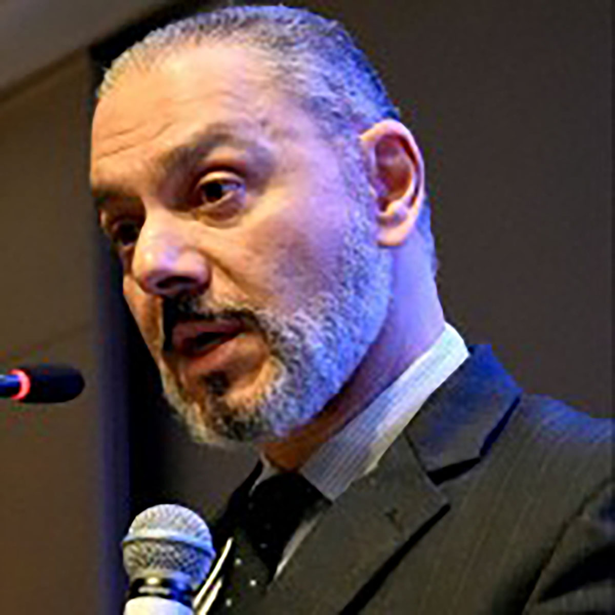Dr. Ricardo Tavares de Carvalho