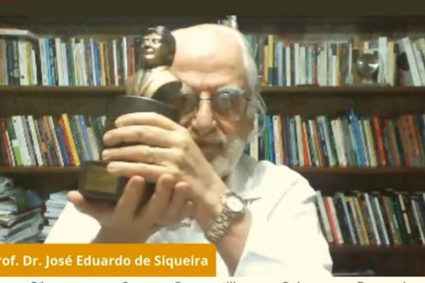 Jose Eduardo de Siqueira recebe Prêmio Léo Pessini 2020
